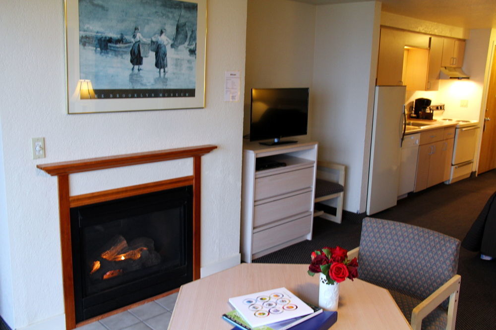 Surfside Resort ร็อคอเวย์บีช ภายนอก รูปภาพ