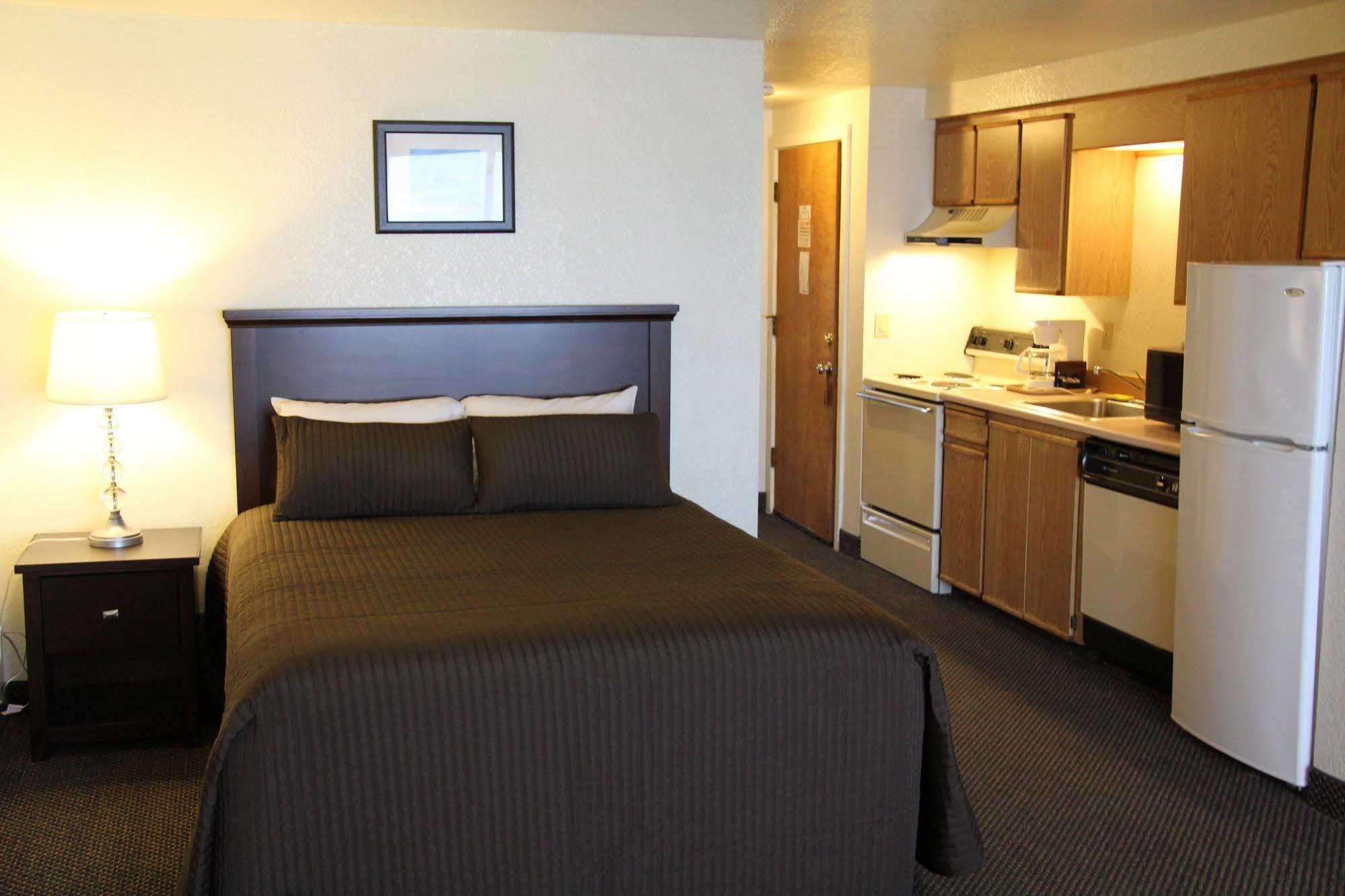 Surfside Resort ร็อคอเวย์บีช ภายนอก รูปภาพ